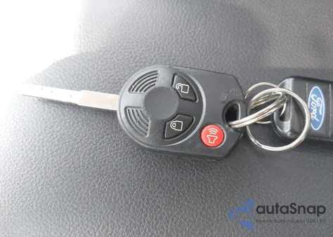 2014 Ford Escape Se z USA, uszkodzony, nr VIN 1FMCU9GX7EUB70232